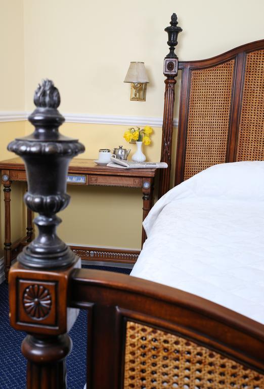 Reddans Of Bettystown Luxury Bed & Breakfast, Restaurant And Bar Szoba fotó